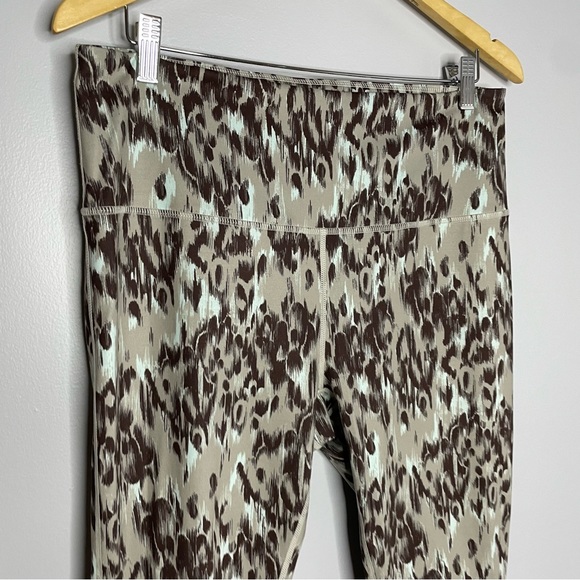 Zella High Waist Crop Leggings Multi Print - Picture 2 of 6